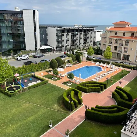 Royal Bay Appartamento *